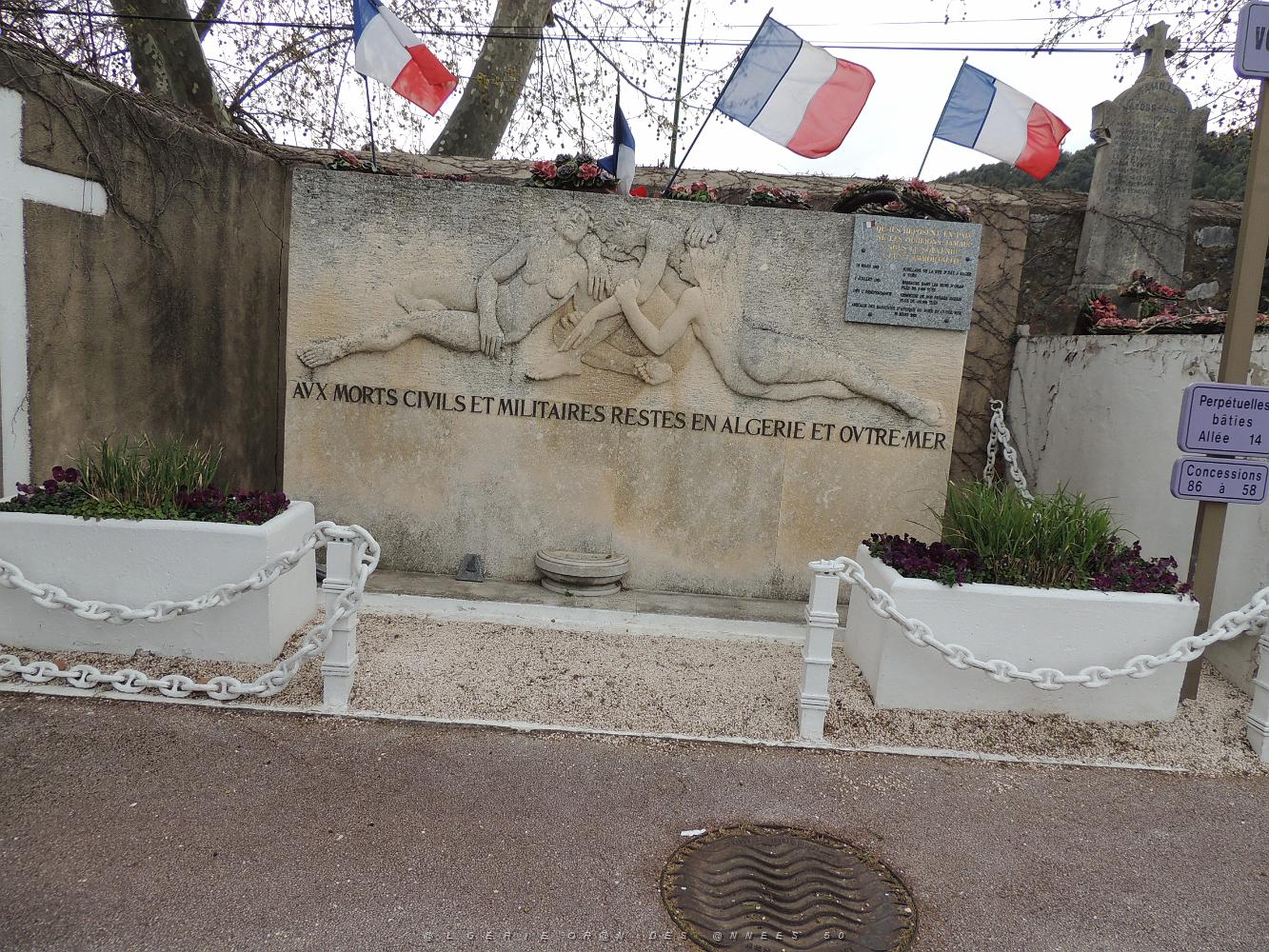 2022 03 26 LA GARDE HOMMAGE AUX VICTIMES D ALGER EN 1962 (10).JPG -           